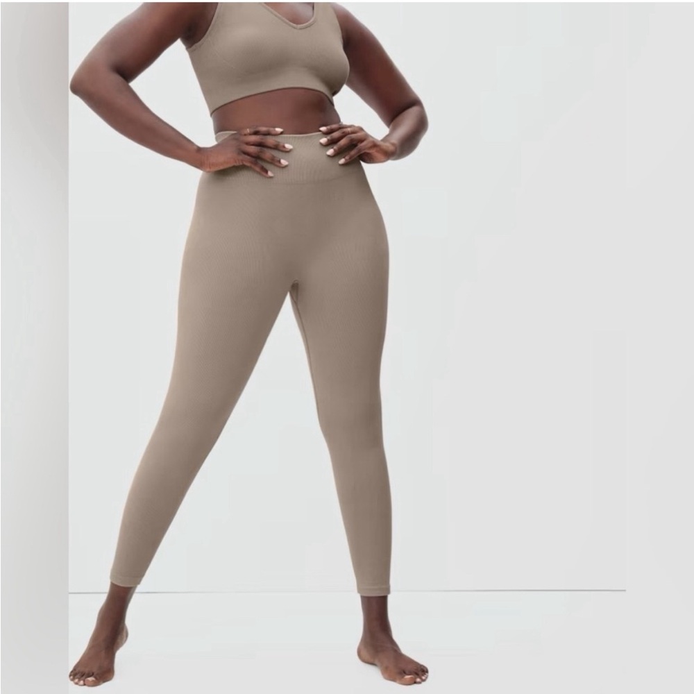 Everlane The Seamless Legging  Burnt Sugar Cream Size XS/S NWOT